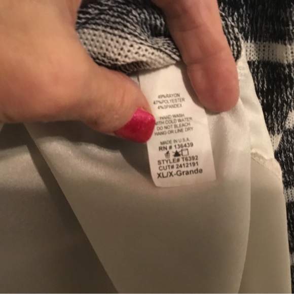 NWT SJS Layered Sweater Long Sleeve Top- Runs Small - Picture 6 of 6